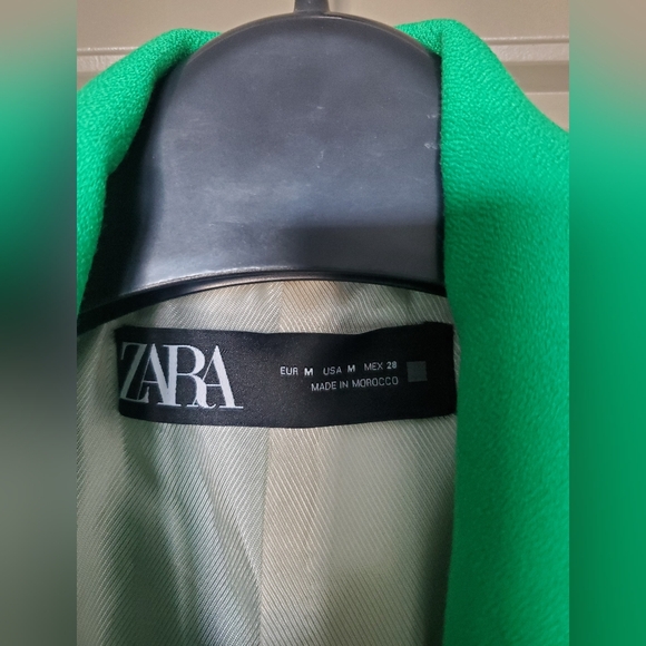 Kelly Green DB Blazer with Gold/ Black Buttons Sz M NWOT by Zara - Picture 5 of 7